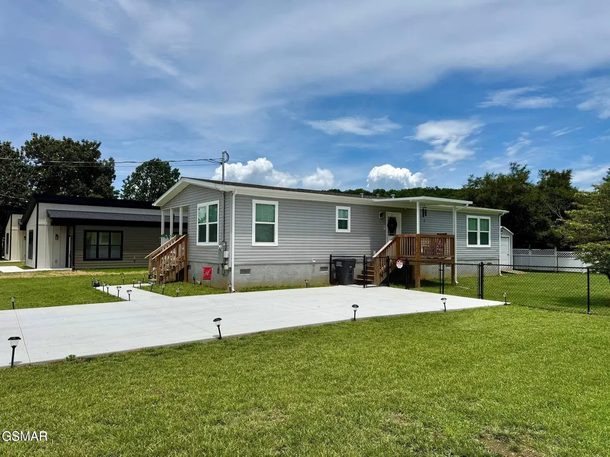 3237 Old Mill Street, Pigeon Forge, TN 37863 - Image #1