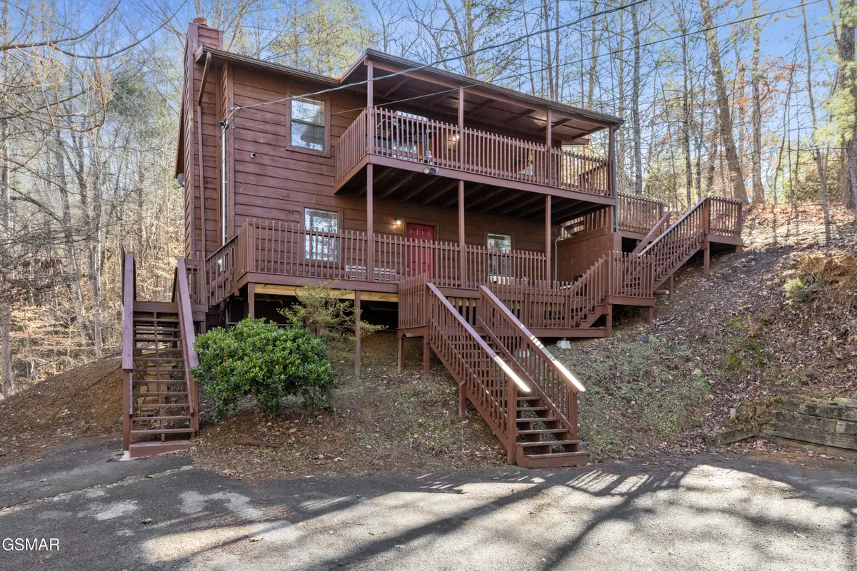 2777 Mountain View Circle, Sevierville, TN 37862 - #1