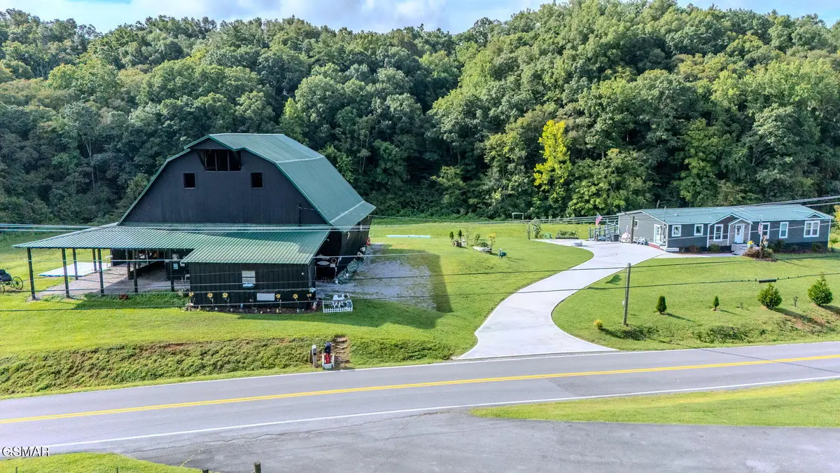 807 Gists Creek Road, Sevierville, TN 37876 - #1