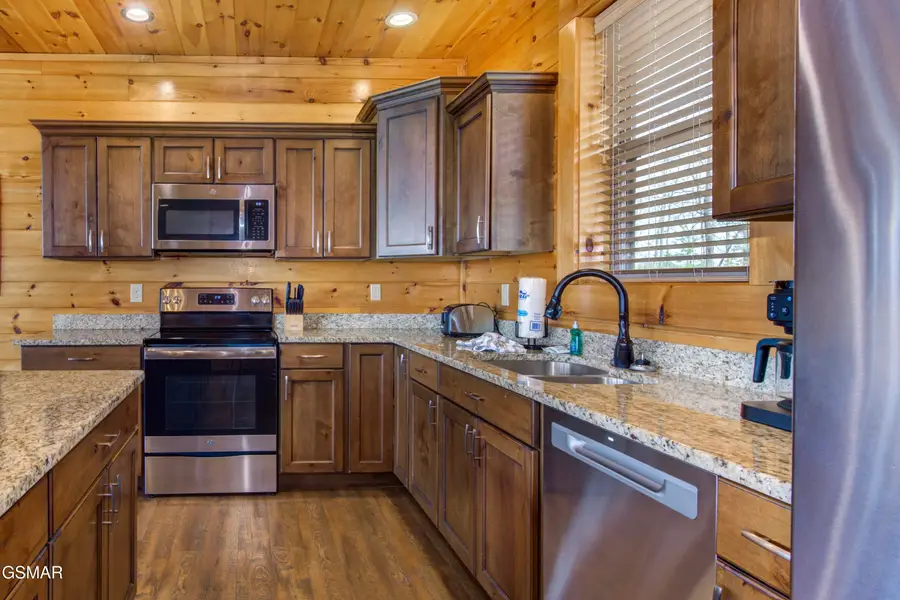 1829 Wild Pine Way, Sevierville, TN 37876 - #2