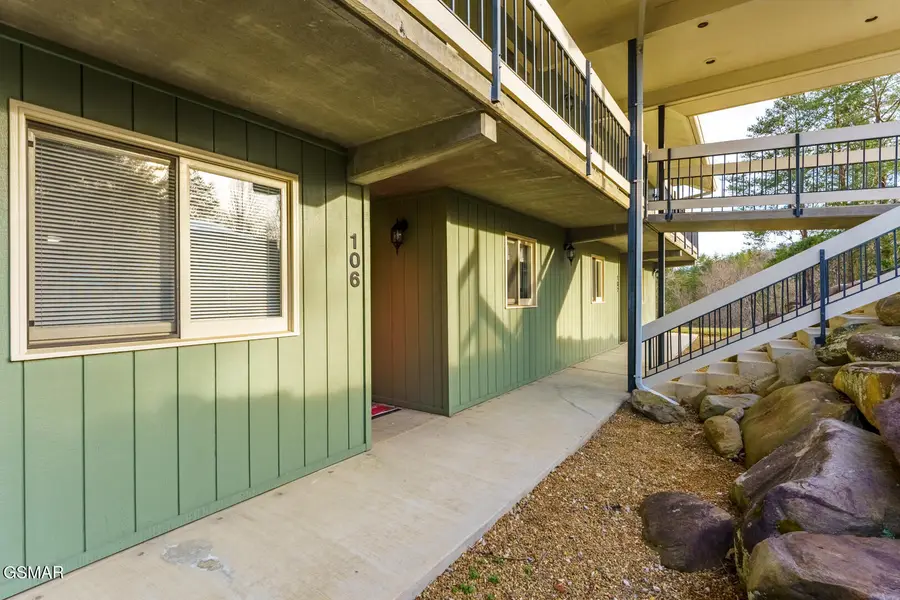 526 Briarcliff Way #Apt 106, Pigeon Forge, TN 37863 - Image #3