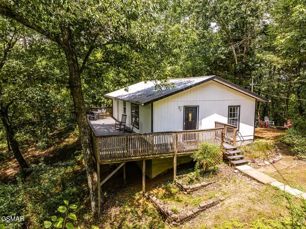 1901 Blackberry Way, Sevierville, TN 37876