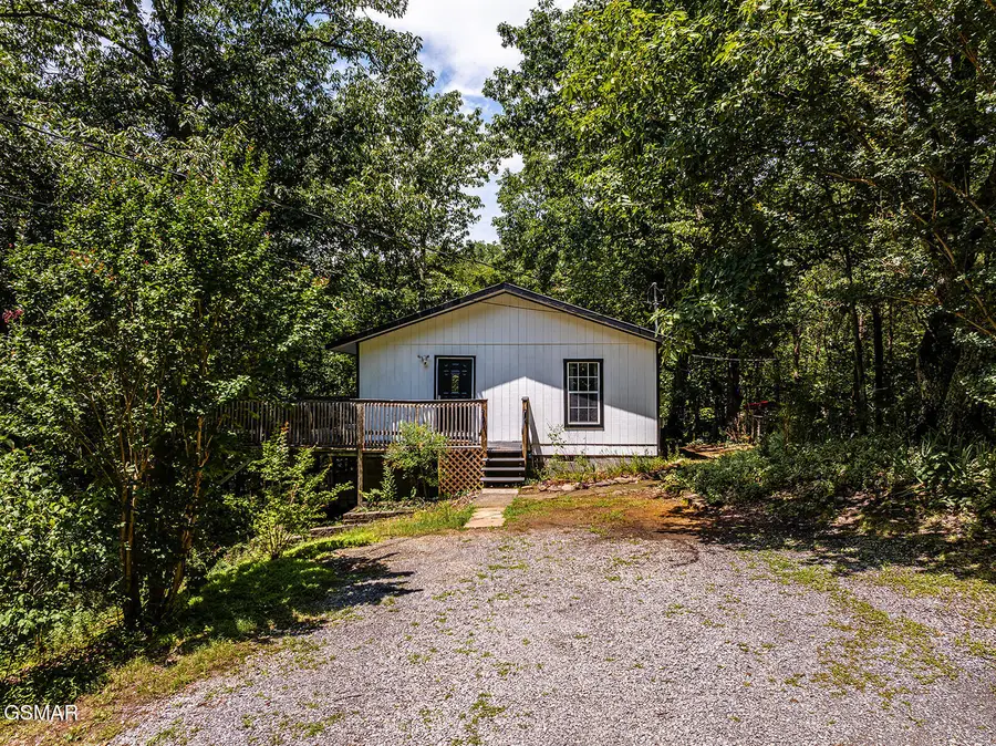 1901 Blackberry Way, Sevierville, TN 37876 - Image #2