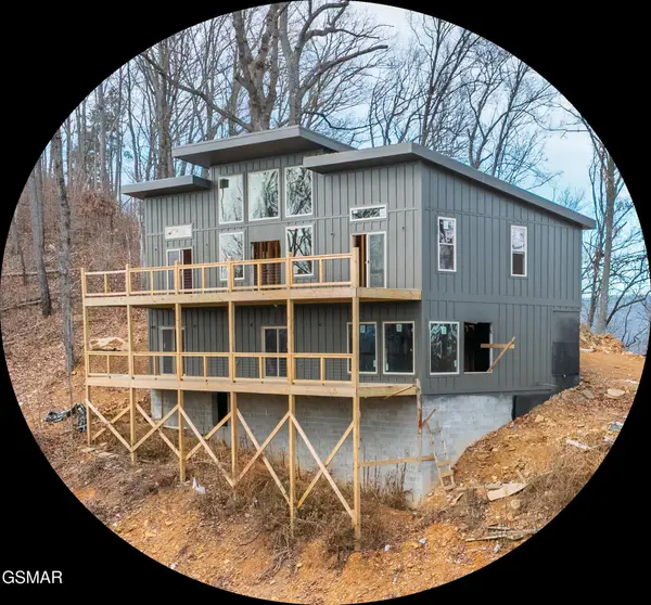 1995 Spurling Road, Sevierville, TN 37862