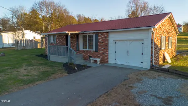 2687 W Old A J Highway, Strawberry Plains, TN 37871