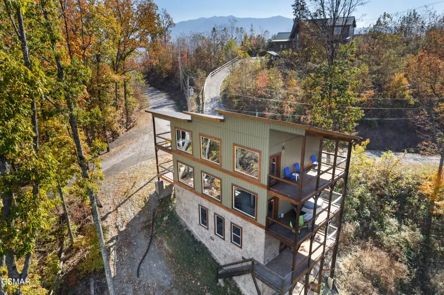 764 Chestnut Drive, Gatlinburg, TN 37738 - #3