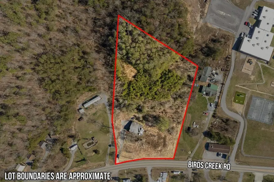 3045 Birds Creek Road, Sevierville, TN 37876 - #3