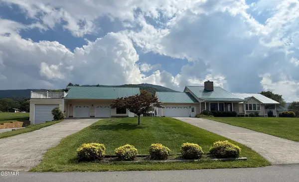 3237 Valley Home Road, Sevierville, TN 37862