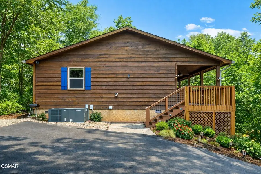 1001 Sunrise Boulevard, Sevierville, TN 37862 - #2