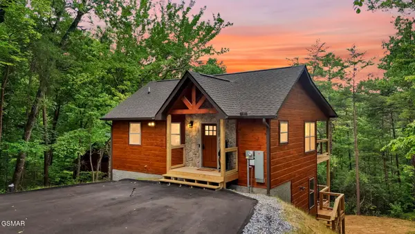 1705 Parkway View Court, Sevierville, TN 37876