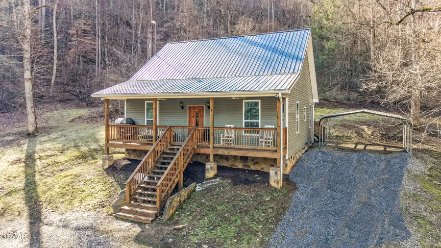 4876 Pearl Valley Road, Sevierville, TN 37876 - #2