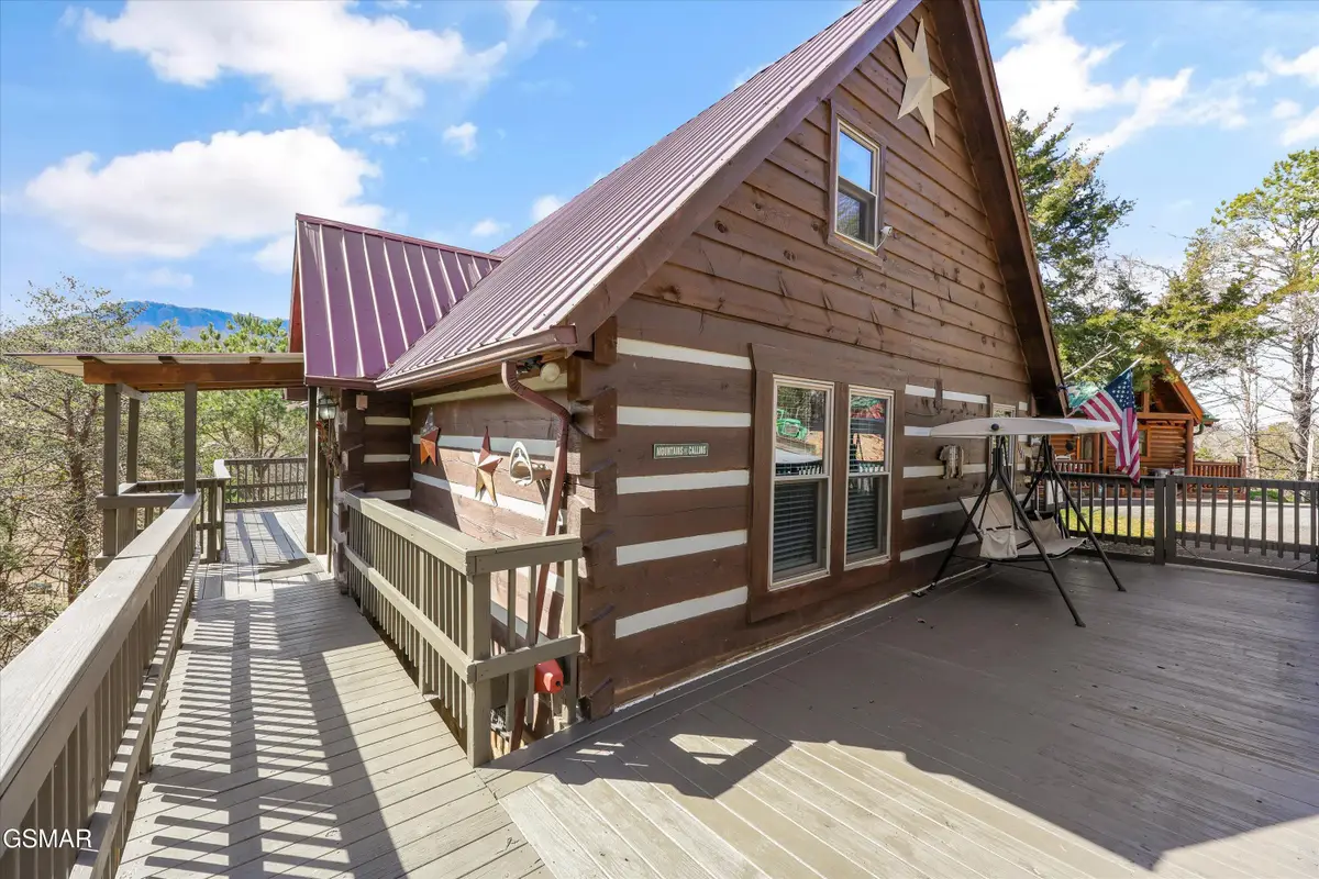 1483 Honey Oaks Way, Sevierville, TN 37876 - #1