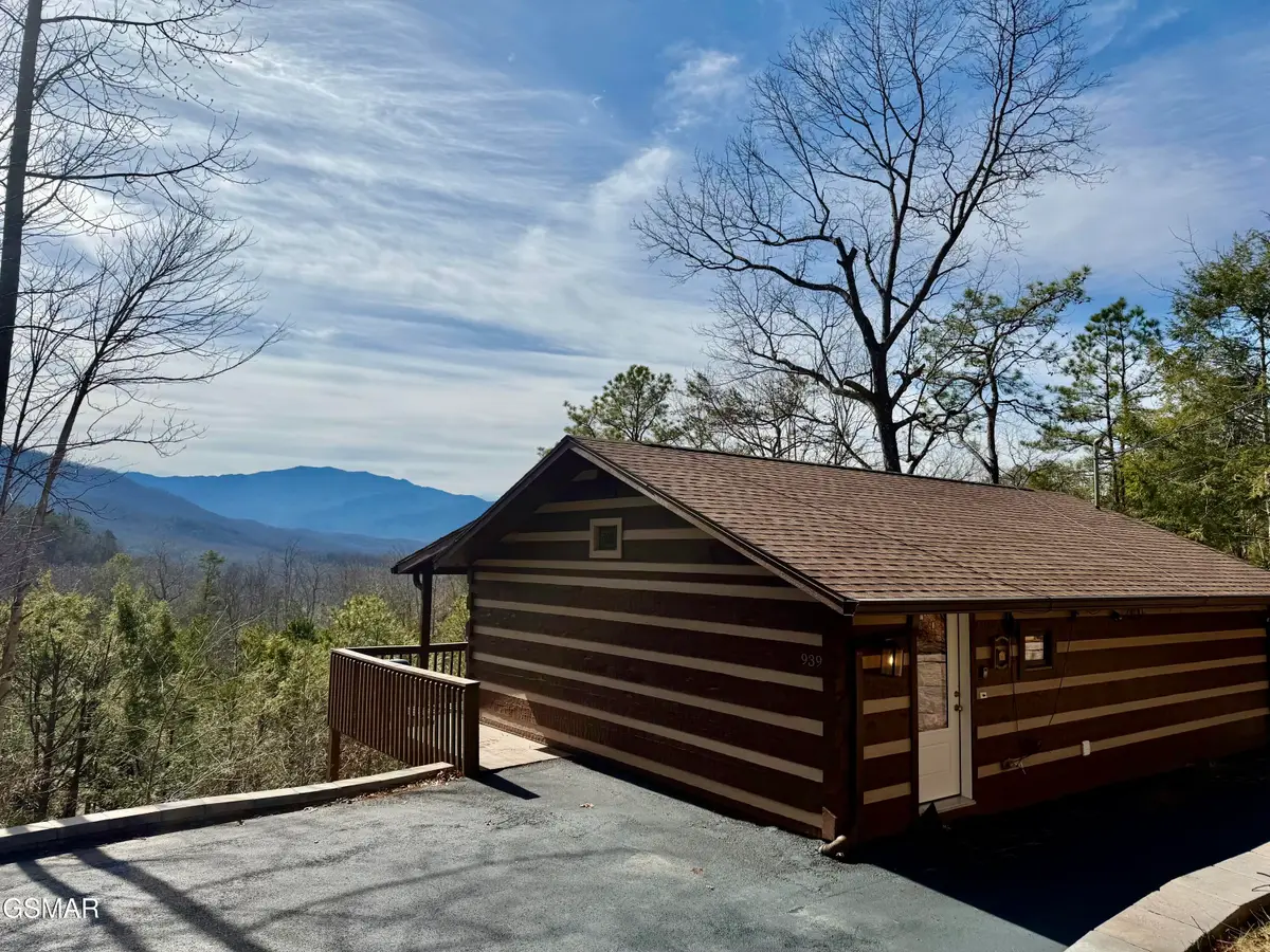939 Vixen Run, Gatlinburg, TN 37738 - #1