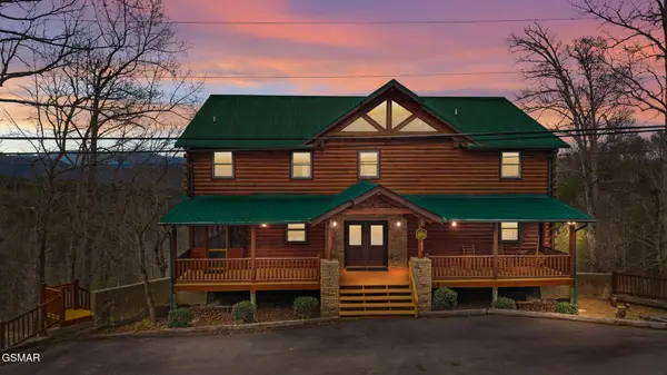 1833 Fantasy Way, Sevierville, TN 37876