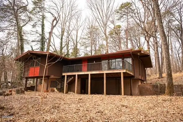 613 Chilhowee School Road, Seymour, TN 37865