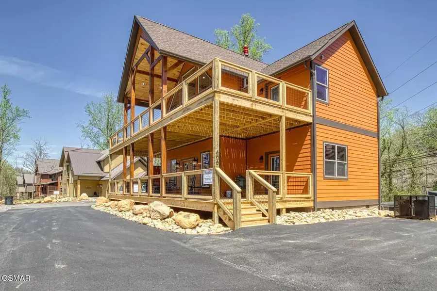 604 Cherokee Orchard Road, Gatlinburg, TN 37738 - #2