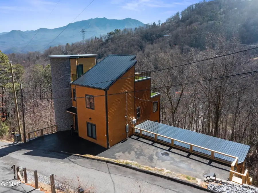 1253 Bavarian Way, Gatlinburg, TN 37738 - #2