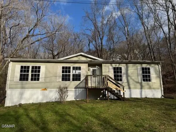 839 Bates Gibson Road, Sevierville, TN 37876