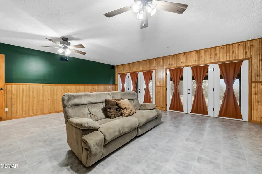 111 Cedar Hills Road, Sevierville, TN 37862 - #2