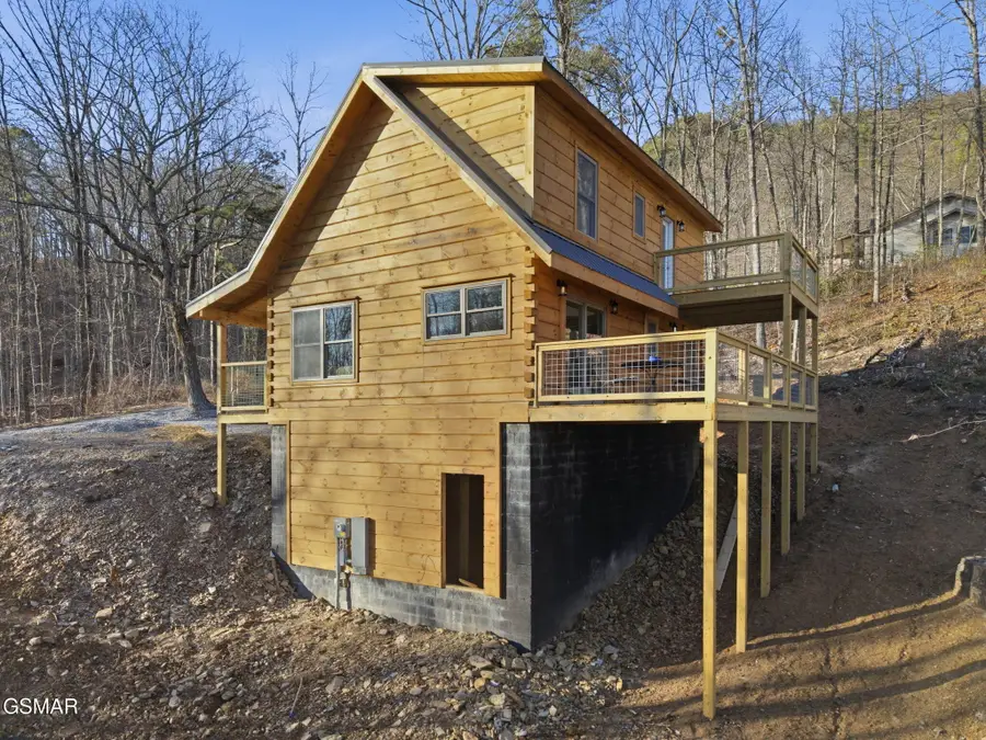 954 Glasgow Street, Sevierville, TN 37876 - #3