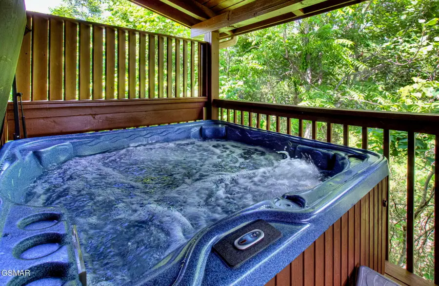 2048 Eagle Feather Drive, Sevierville, TN 37876 - #3