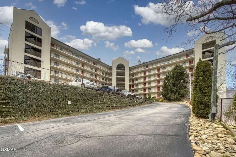 102 Baskins Creek Bypass #UNIT 306, Gatlinburg, TN 37738 - #2