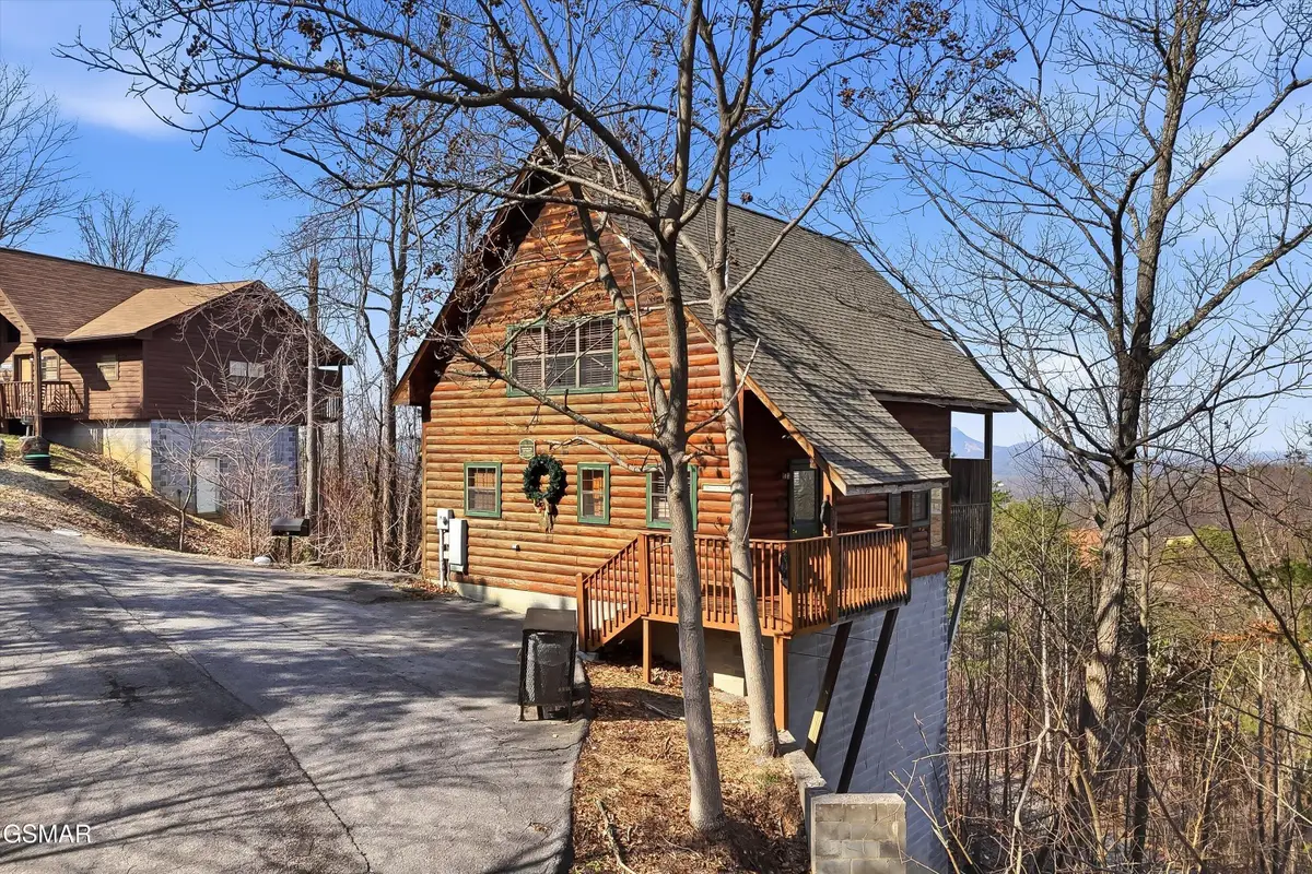 2856 Eagle Crest Way, Sevierville, TN 37876 - #1