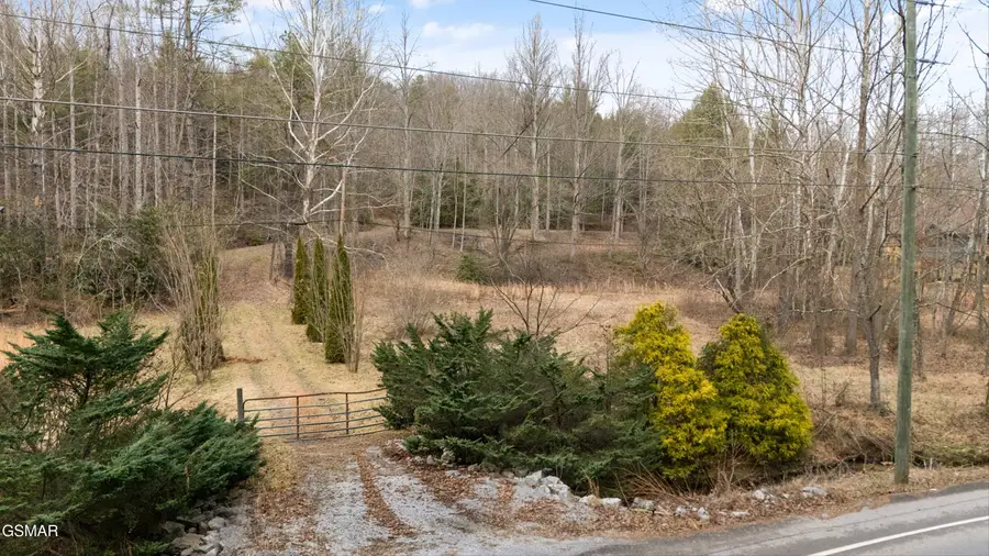 891 Glades Road, Gatlinburg, TN 37738 - #2