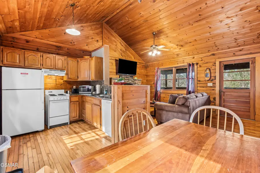 1716 Ridgecrest Drive, Sevierville, TN 37876 - #3