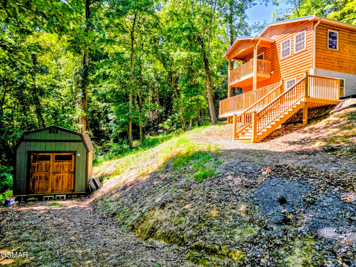 125 Deer Run Way, Dandridge, TN 37725 - #1