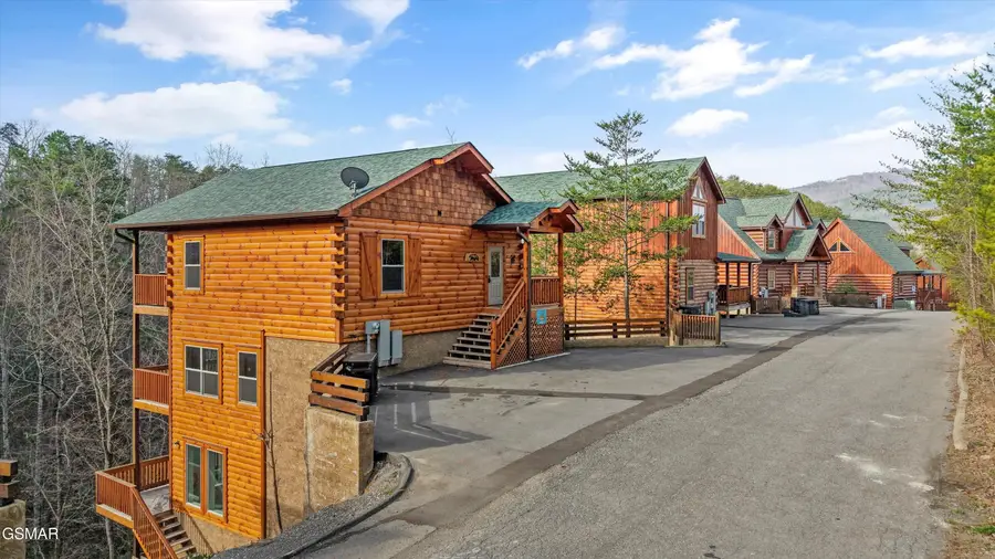 2182 Bear Haven Way, Sevierville, TN 37862 - #2