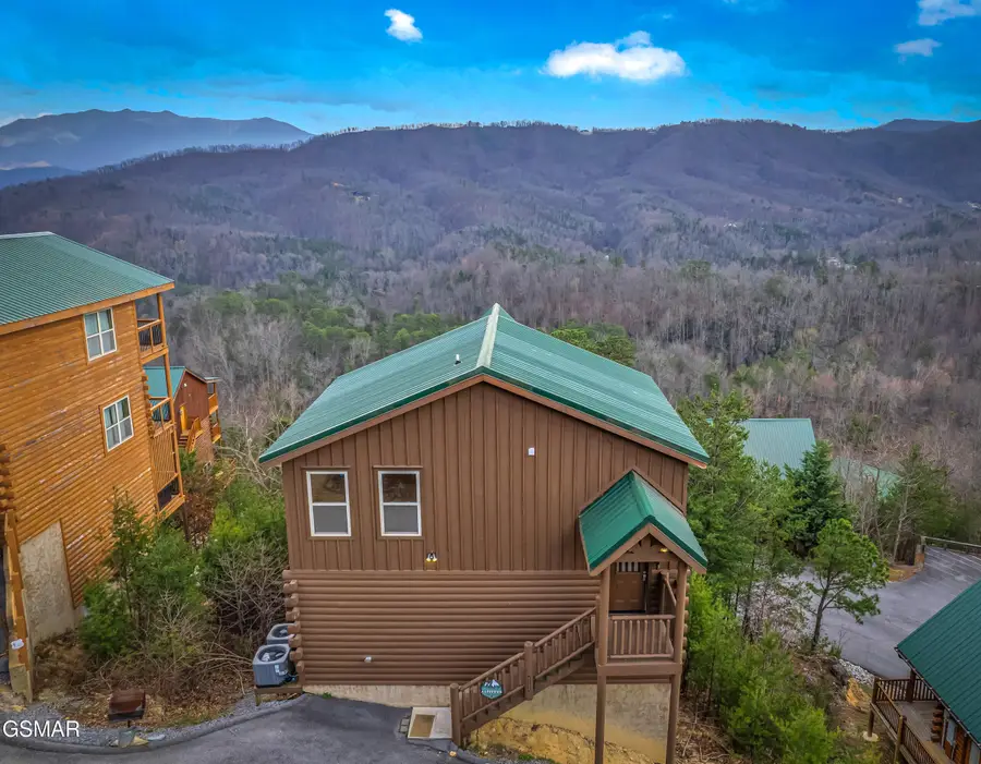 4836 Highland Place Way, Pigeon Forge, TN 37863 - #3