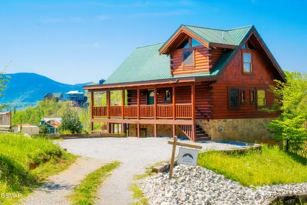 801 Kings Way #1, Gatlinburg, TN 37738