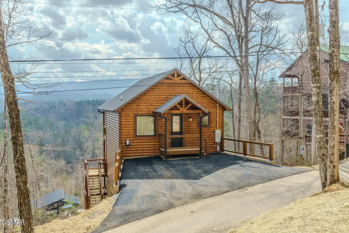 1829 Fantasy Way, Sevierville, TN 37876 - #1