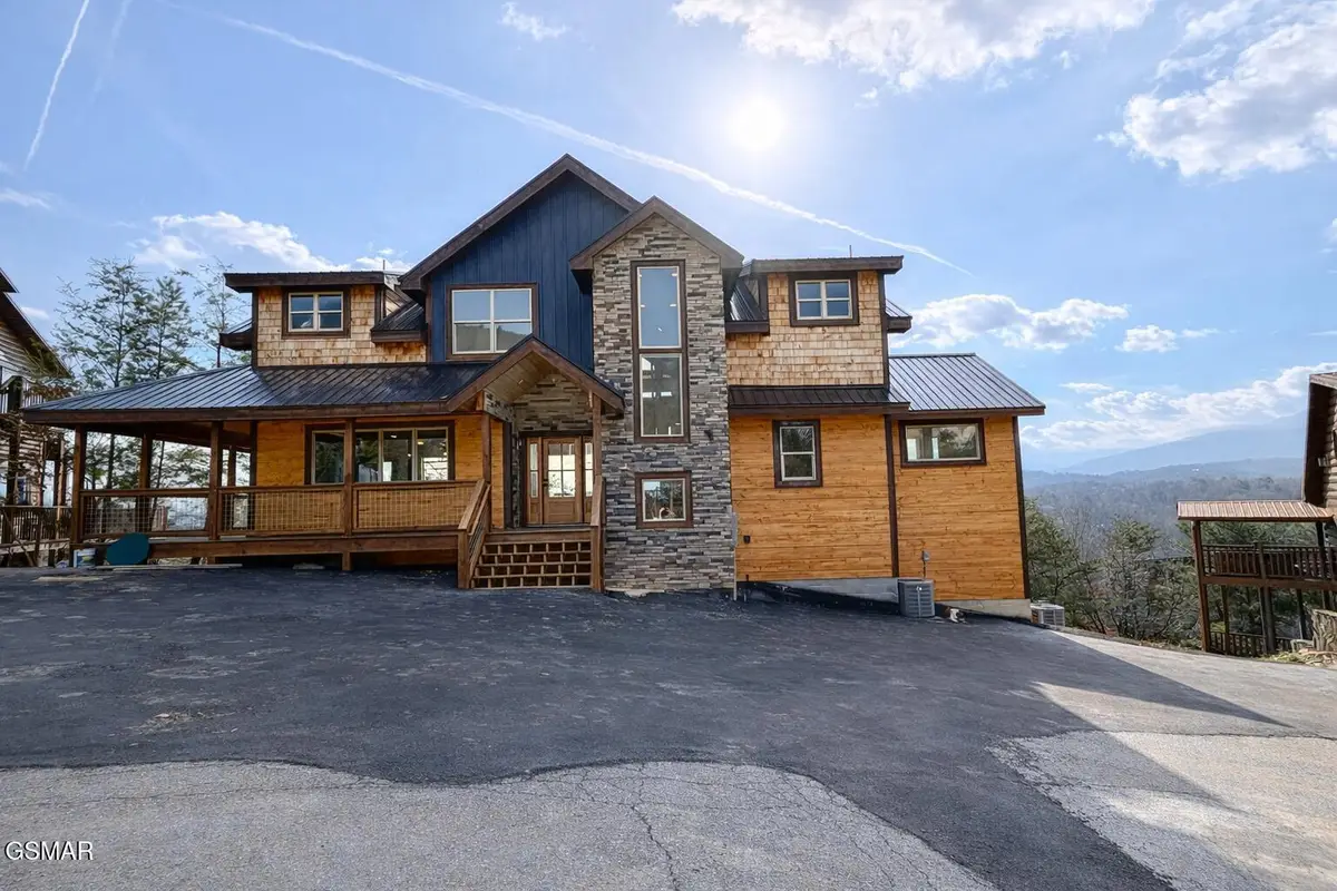 2004 Thistle Thorn Trail, Sevierville, TN 37876 - #1