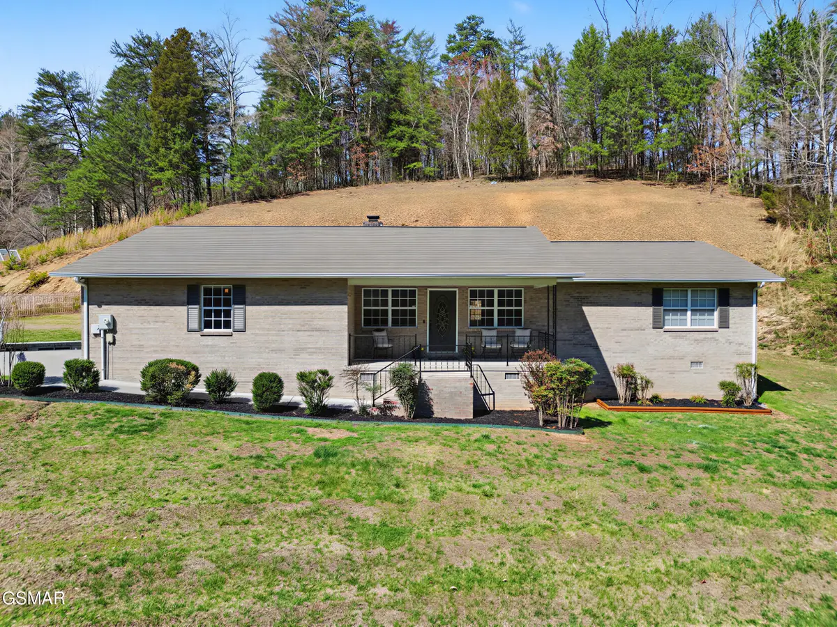 786 Pine Mountain Road, Pigeon Forge, TN 37863 - #1