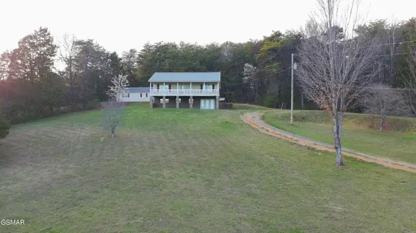 1429 Windsor Drive, Dandridge, TN 37725