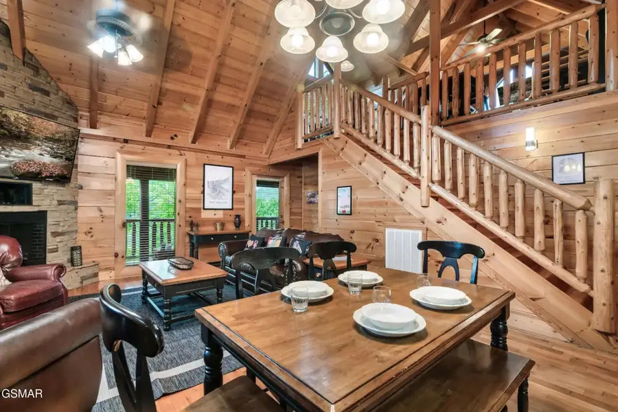 1932 Cougar Crossing Way, Sevierville, TN 37862 - #3