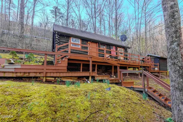 1878 Little Cove Road, Sevierville, TN 37862
