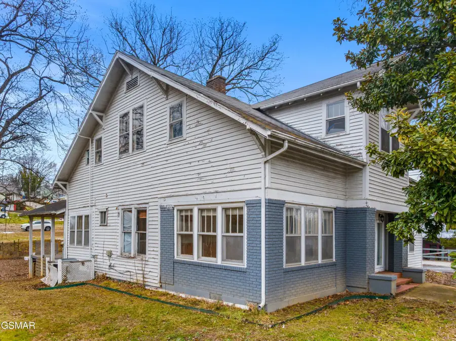 222 E Meeting Street, Dandridge, TN 37725 - #3