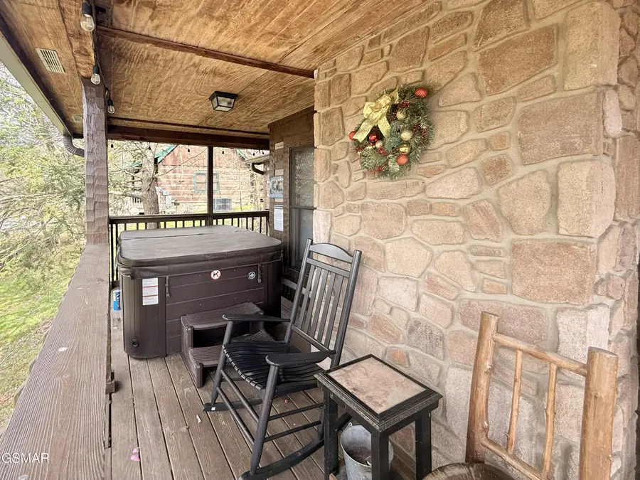 140 Smoky Mountain Way, Sevierville, TN 37876 - #2