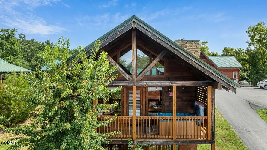 3229 White Falcon Way, Pigeon Forge, TN 37863 - #2