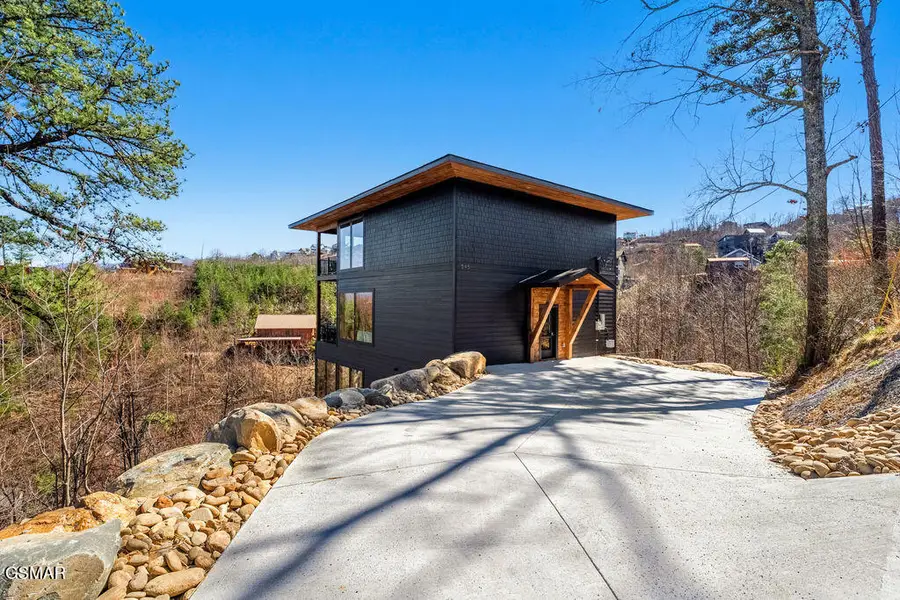 545 Edgewood Drive, Gatlinburg, TN 37738 - #3