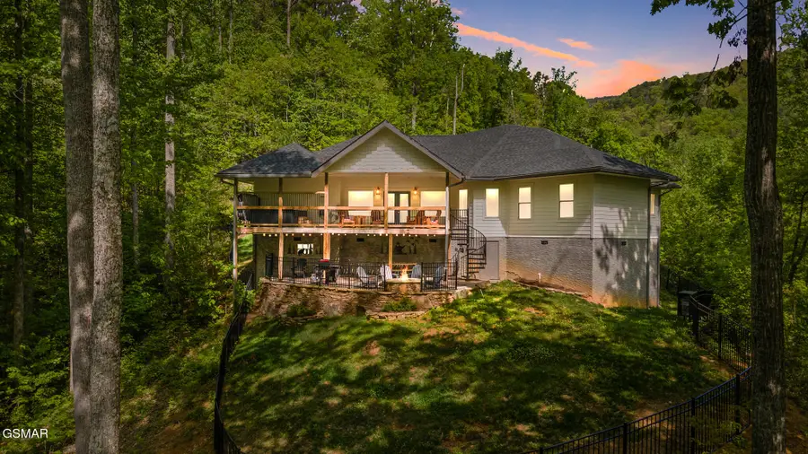 3487 Summit Trails Drive, Sevierville, TN 37862 - #2
