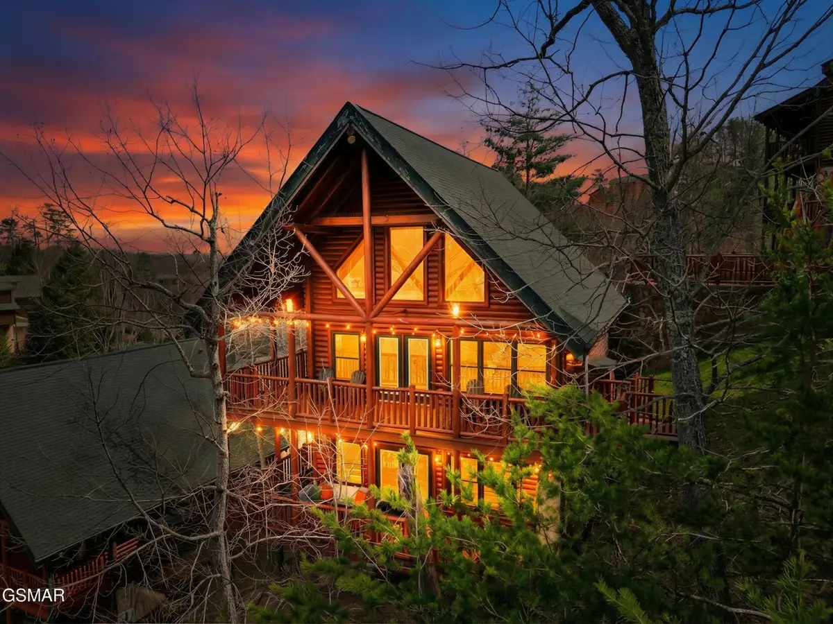 1723 Summit View Way, Sevierville, TN 37862 - #1