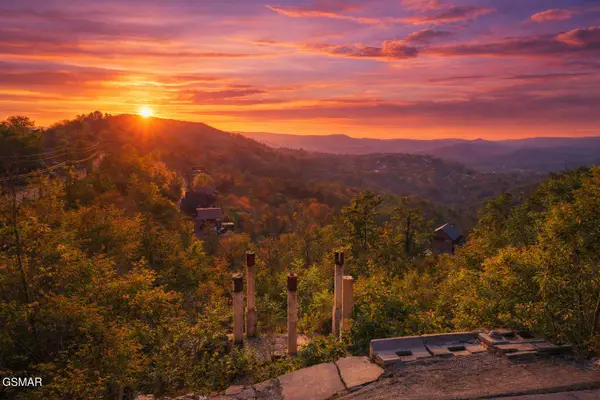 2297 Windy Lane, Sevierville, TN 37876