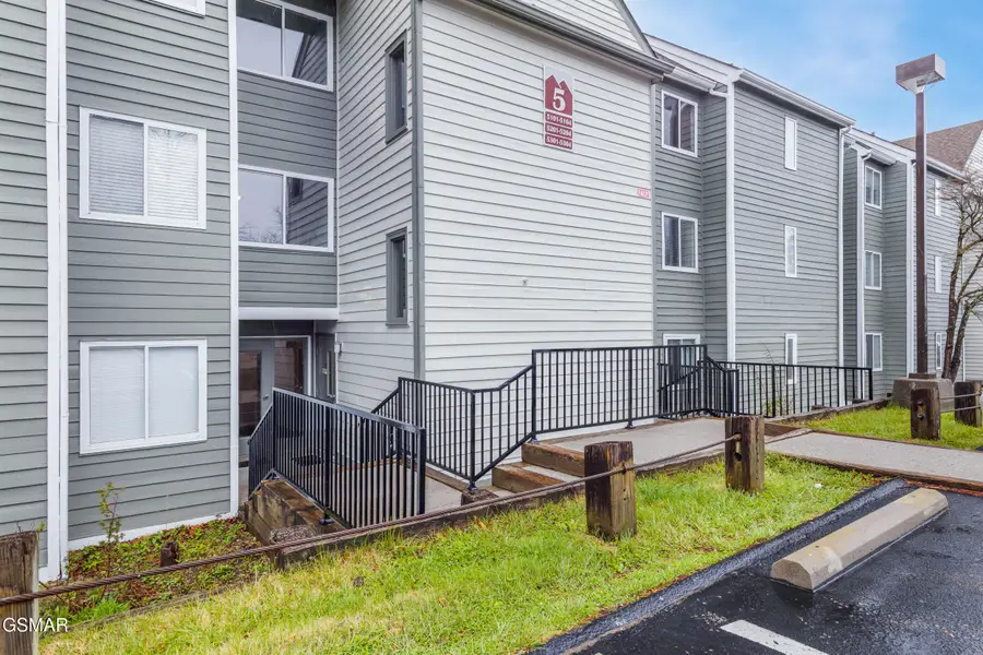 1260 Ski View Drive #APT 5104, Gatlinburg, TN 37738 - #3