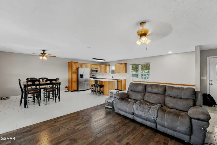 477 Klondike Circle, Kodak, TN 37764 - #2