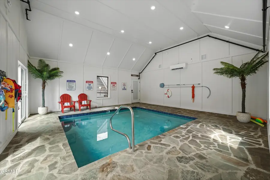 2619 Bear Crossing Way, Sevierville, TN 37862 - #2