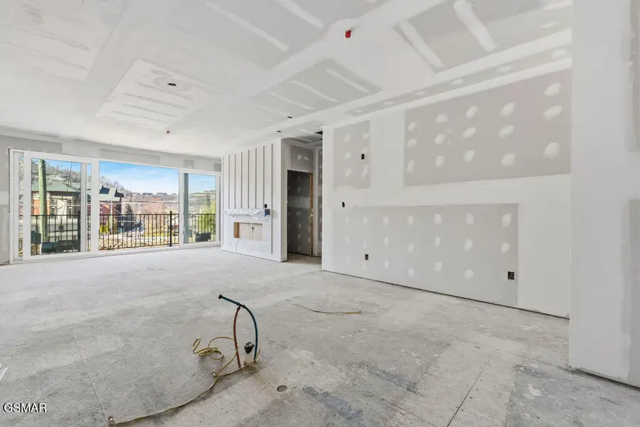 215 Circle Drive #11, Gatlinburg, TN 37738 - #3